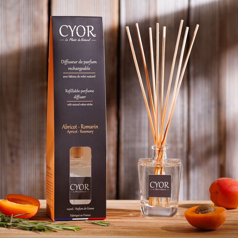 diffuseur de parfum abricot romarin